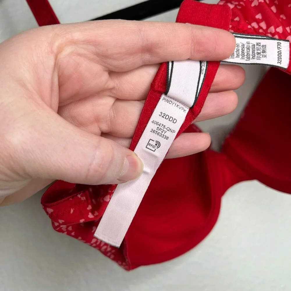 Victorias Secret 32DDD Red & Pink Hearts Underwire Lined Demi Bra
